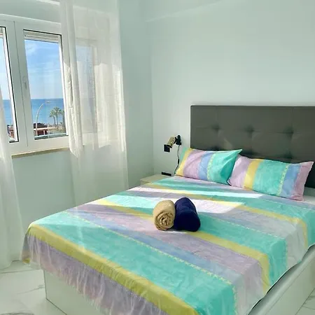 Jazmín Del Mar